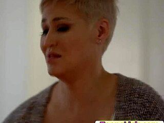 Stepdaughter boldly teaches stepmom intense squirting techniques.