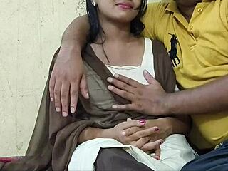 Hot Indian housewife in xxx viral MMS: The best of desi sex videos