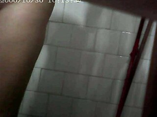 I Secretly Filmed My Aunt Taking A Bath