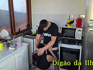 I had sex with the maid in the secret kitchen of my wife’s house