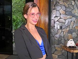 Receptionist gets paid to have hard sex and creampie
