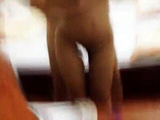 越南妹巨乳狂野迷人！😍