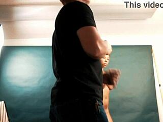 uh, exotic hottie spreads wide for that nasty photogrpaher guy!