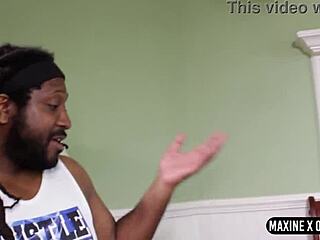 uhh, roc bundy got me screamin in hospital with rough 3some action...so wild