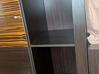 近距离欣赏黑丝袜脚用玩具在家制床上