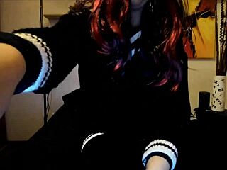 Imagine worshiping these dirty socks in your mouth, so close up!