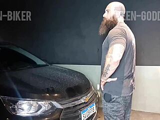 sexy couple couldn't resist and fucked in the garage