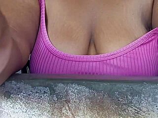 Crente Safada Flashes Big Natural Tits at Men from Window