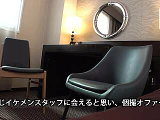 i luv cosplay in my favrite costumes with curvy styles um yeah