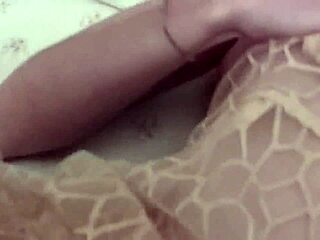 I used toys on her pussy during our session