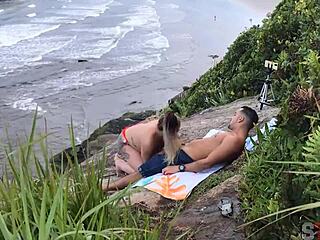 Casal Flagrado Fazendo Sexo Na Praia Em Sao Paulo