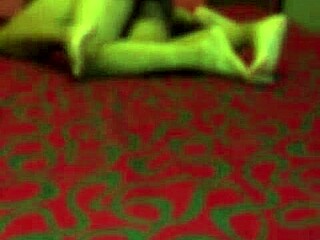 detonating ebony girlfriend in hotel creampie