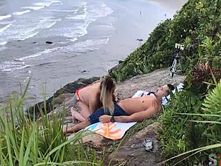 Casal Flagrado Fazendo Sexo Na Praia Em Sao Paulo