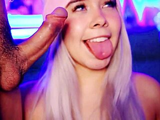 Personal-Neutral Valentina the blonde craves attention