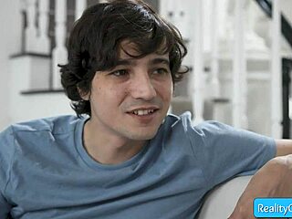 hey mina luxx, wanna bang with ricky spanish tonight?