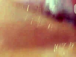 女友小嫩逼18+吃巨屌大内射穿情趣内衣？