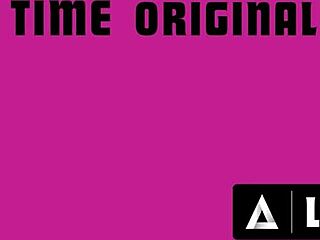 Lez be bad with stripper besties Vanessa Sky