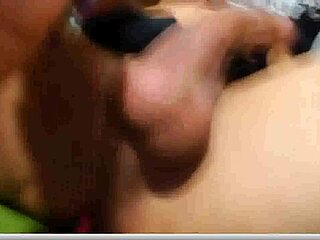 shemale’s hot cumshot on webcam blew my mind