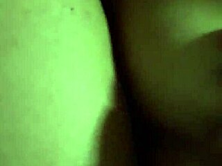 Italian Girl in Lima Shows Her Beautiful White Ass!