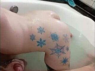 sex full of lust in bathtub with milk in mouth