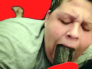 step sister offers a naughty deal for rent cash in bedroom