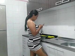 Uy como se ve rico ese pepino quieres