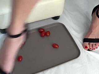 I Trample Tomatoes With My Feet