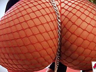 i love showing my vintage big ass pawg and big boobs in retro videos