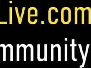 Does Hot Milf Julia Ann Tongue Sexy Slut Kayla Paige?