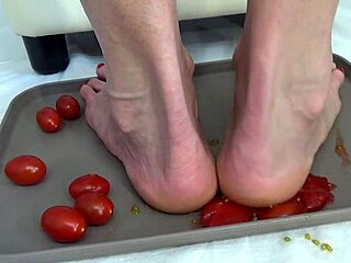 I Trample Tomatoes With My Feet