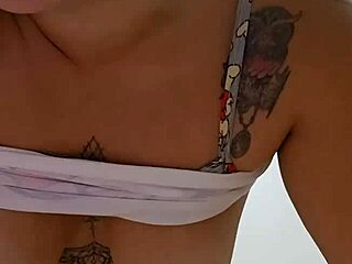 Trying to convince my man to leave his woman.