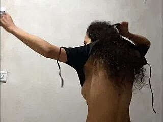 no se que ropa ponerme, el profesor me follo en clase 😏