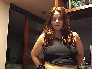 nicole passat flaunts her thicker body and meaty pussy for your eyes only