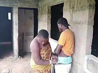 New electrician fucks fat BBW madam in doggystyle outside factory house