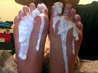 Teen Latina Foot Worship Creamed on Webcam