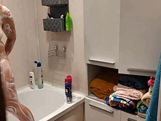 Caught My Stepsister Bathing In The Bathroom