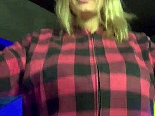 Não Acredito Nisso, Quase Fui Expulso Da Academia Pela Minha Veste Ficar Com Muito Tesão Vendo Meus Peitos Durinho Pulando