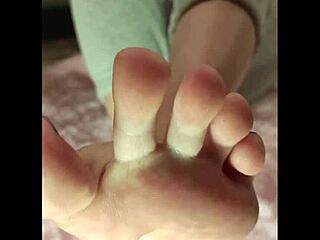 Time to worship my feet