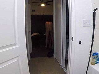 坎迪克鲁斯浴缸POV自摸