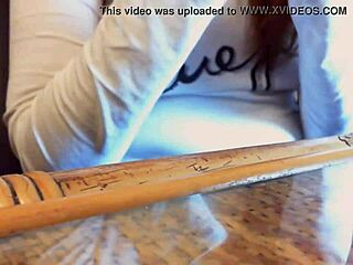 Italian babe relaxes with long nails in sexy ASMR video.