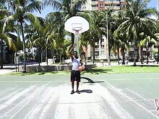 Curvy pawg Nina Kayy drops shorts showing big ass and pussy lips