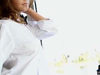 petite milf amber sym solo? watch now