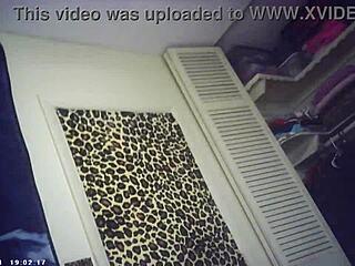 Behind the scenes glasses cam with first timer skinny brunette babe meeting maxxx loadz and the italian pound machine xxx sex