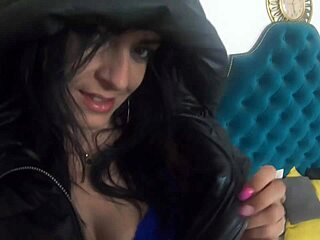 horny slut milfycalla gets deep face fucking