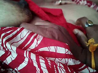 Young 18+ Indian milf with big boobs cheats and fucks boyfriend
