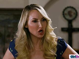 No Stepmommy Pussy For A Week!