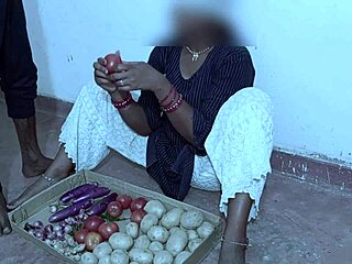 Indian bhabhi gets pussy licked and fucked doggystyle!