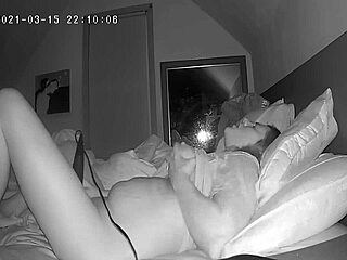 Milf Jackhammers Clit Before Bed Spy Cam