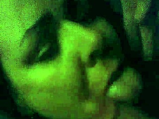 my ex heather moore gives a good blowjob till i cum