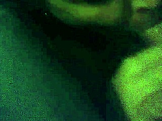 my ex heather moore gives a good blowjob till i cum